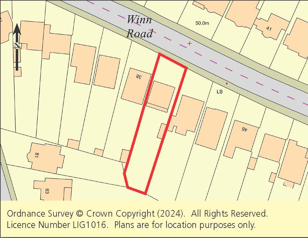Lot: 84 - DETACHED BUNGALOW & GARAGE WITH POTENTIAL -